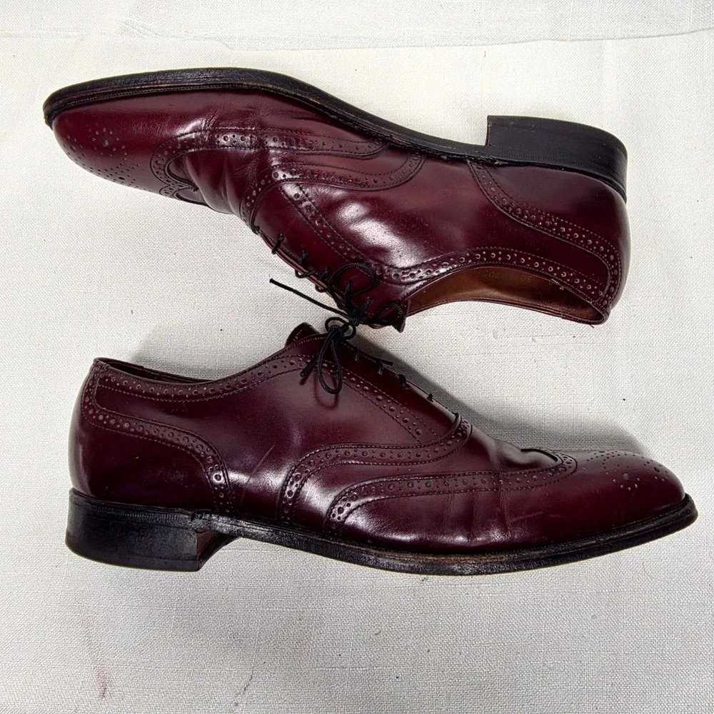 Bostonian Men's Merlot Leather Wingtip Lace-Up Oxfords